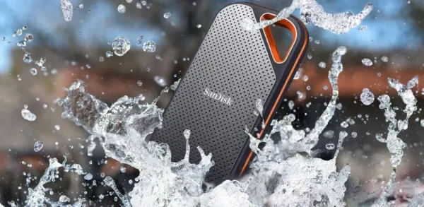 SanDisk 2TB Extreme PRO SSD Portatile, Unità a Stato Solido NVMe Esterna, Fino a 2000 MB/s, USB-C, Resistente IP65, Backup Automatici, Crittografia Hardware, Nero - immagine 2