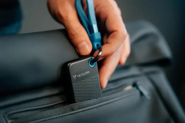 Verbatim Pocket SSD 1TB NVMe USB 3.2 Gen 2 - SSD Portatile Fino a 1000MB/s per PC, Mac, Console - Nero/Blu - immagine 5